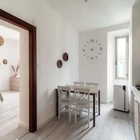 Lidia's By Quokka 360 - Relaxing Flat In Apartment Cernobbio